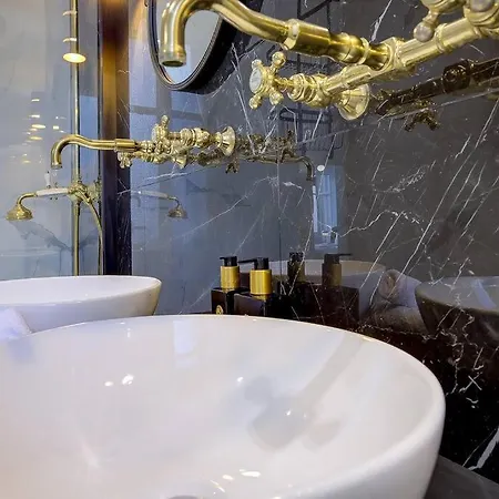 Apartment Luxury In Center Of *