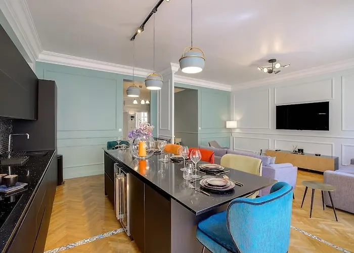 Luxury In Center Of 아파트